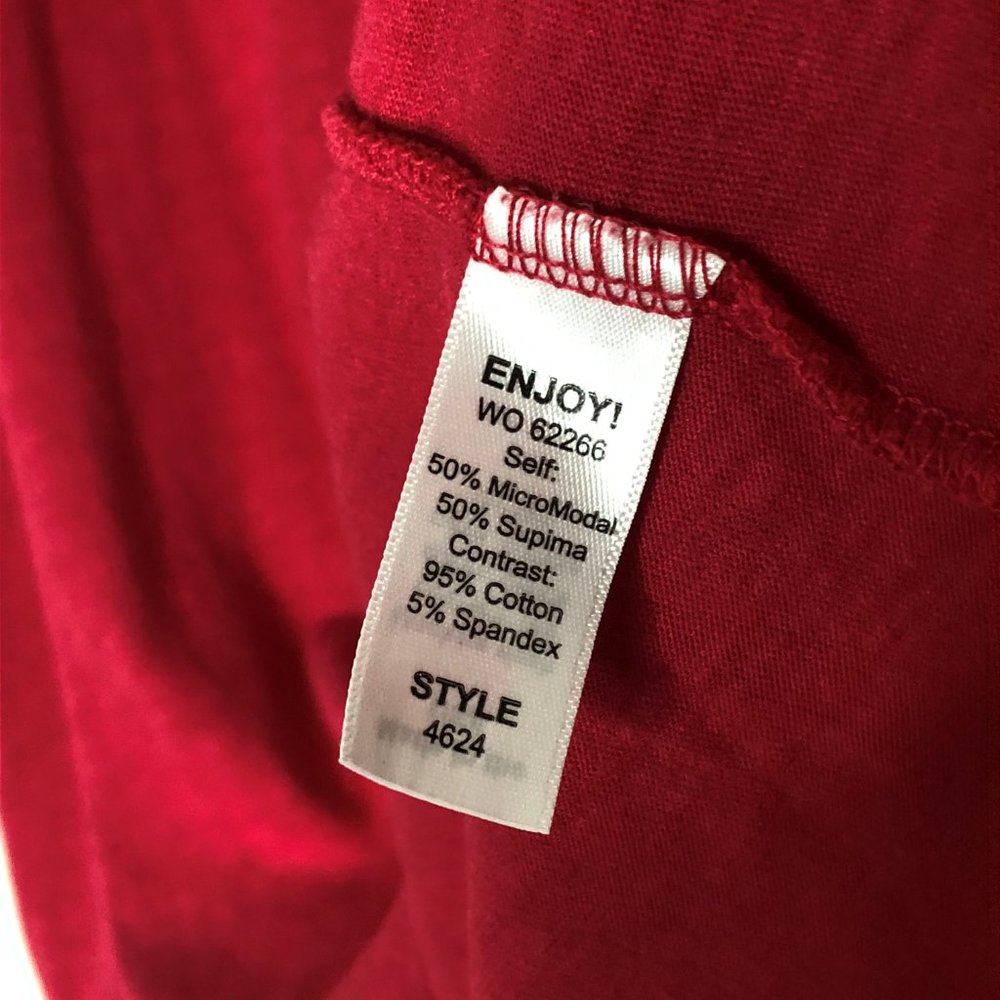 NWT! Michael Stars Original Tee in Cranberry - Picture 4 of 4